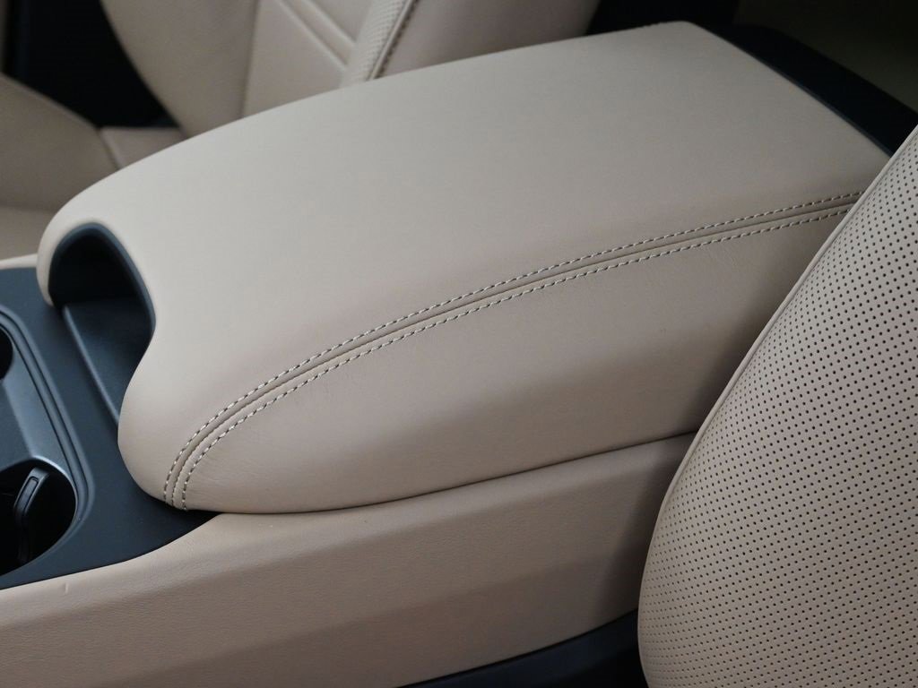 New 2026 Porsche Cayenne E-Hybrid Coupe image 21