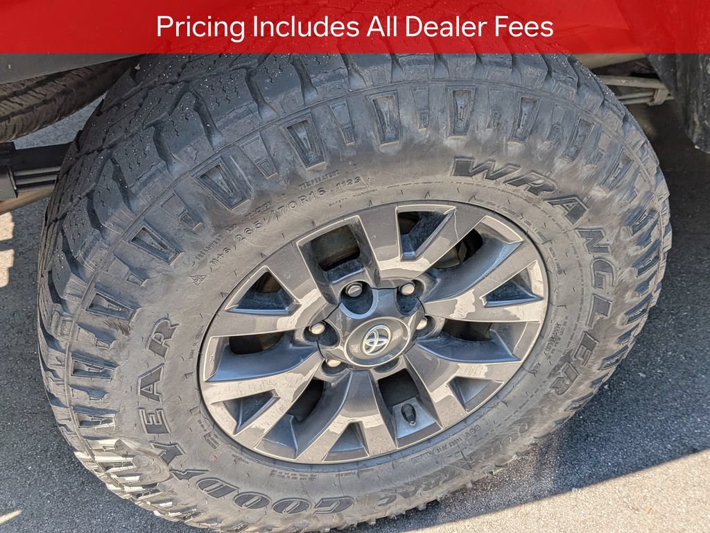Certified 2023 Toyota Tacoma SR5 w/ Technology Package AWD/4WD image 9