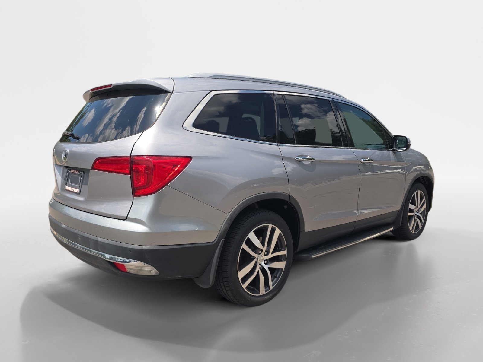 Used 2018 Honda Pilot Elite image 6