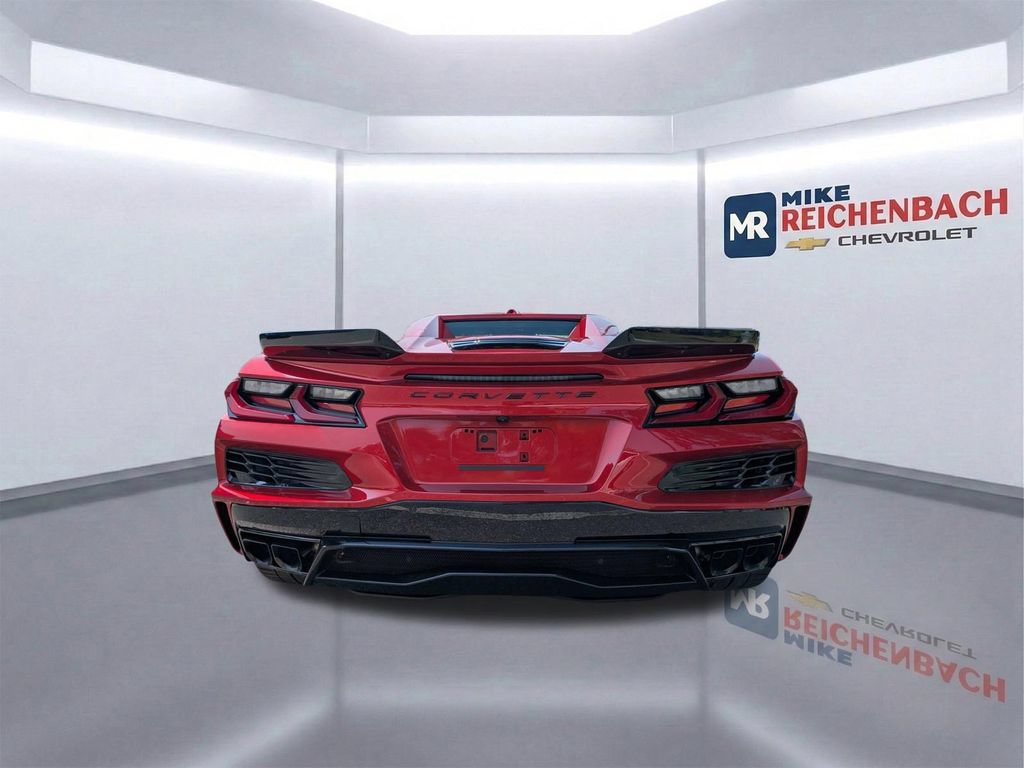 New 2027 Chevrolet Corvette Grand Sport w/ Z52 Sport Performance Package RWD image 6