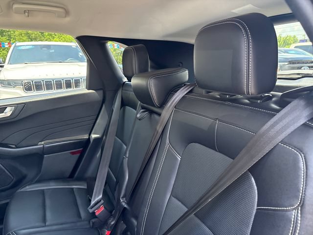 Used 2025 Ford Escape Platinum AWD/4WD image 20