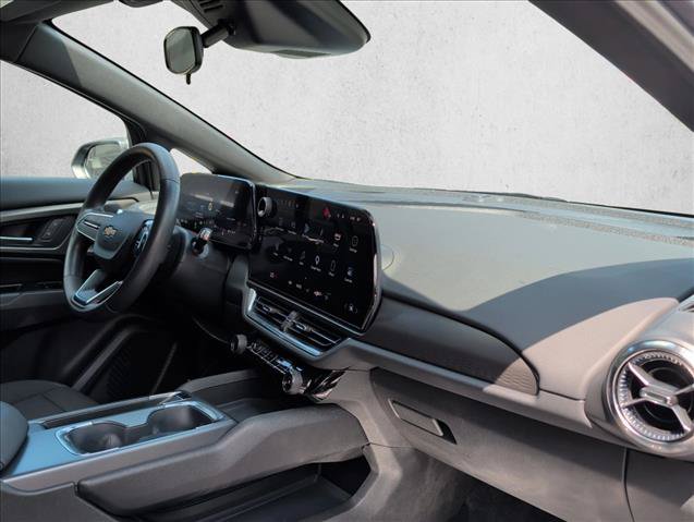 Used 2025 Chevrolet Equinox EV LT FWD image 23