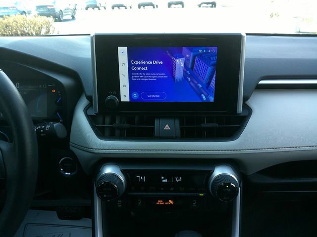 Used 2025 Toyota RAV4 XLE w/ Weather Package image 15