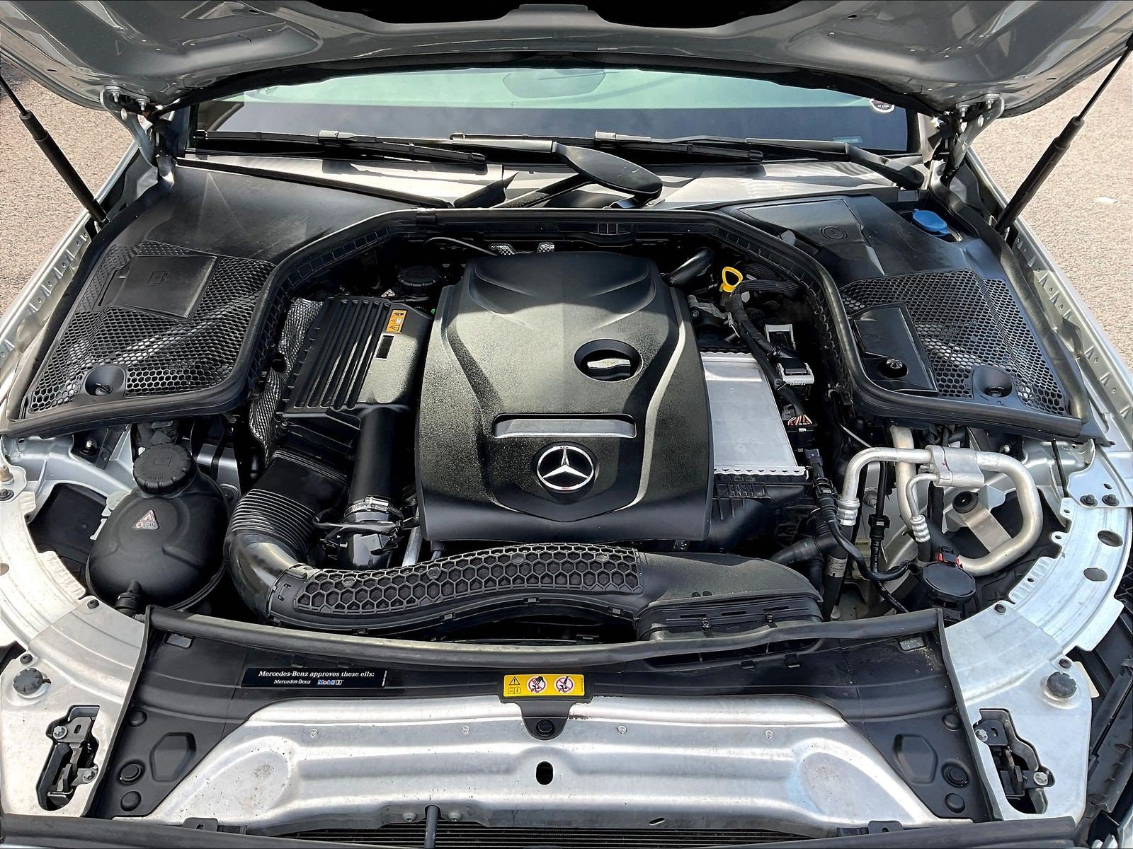 Used 2016 Mercedes-Benz C 300 Sedan image 29