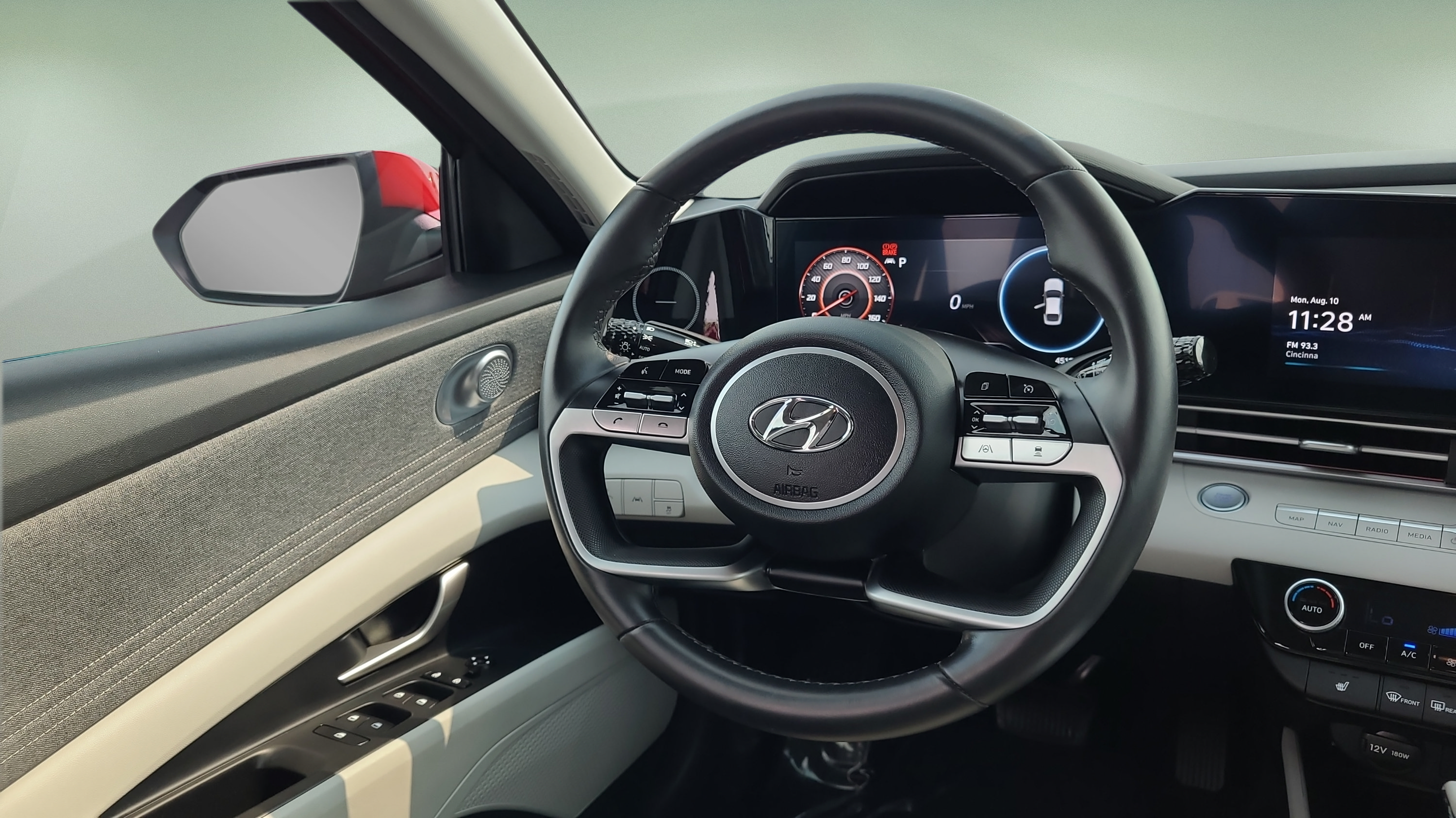 Used 2023 Hyundai Elantra Limited FWD image 12