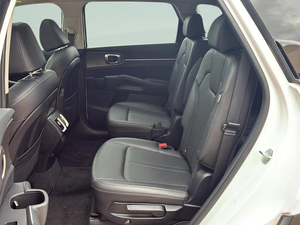 Used 2024 Kia Sorento X-Line EX AWD/4WD image 21