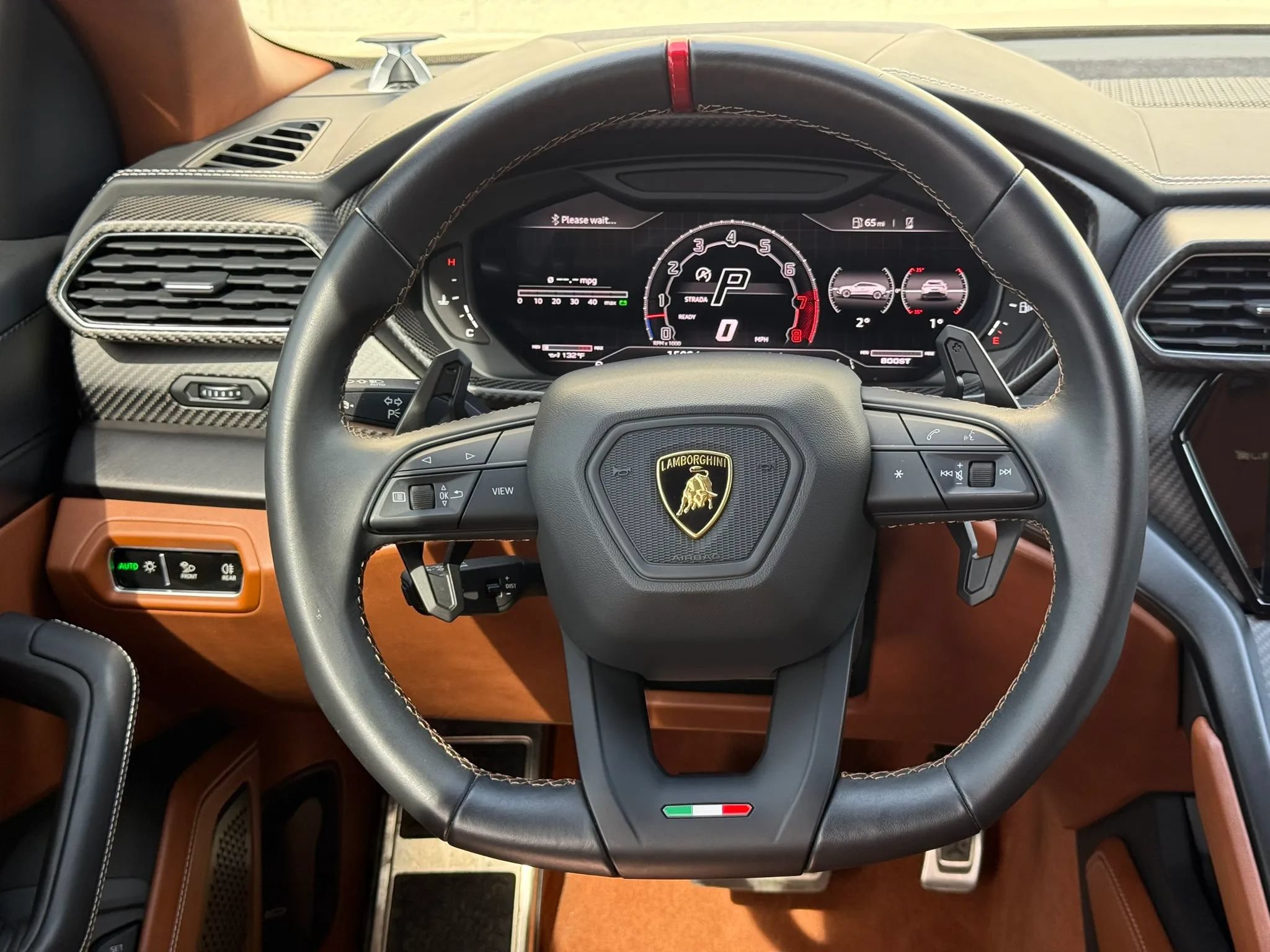 Used 2023 Lamborghini Urus S AWD/4WD image 44