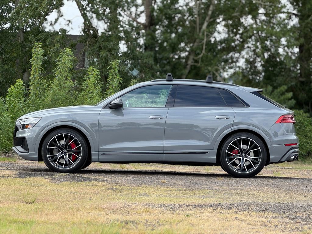 Used 2022 Audi SQ8 Prestige w/ Prestige Package AWD/4WD image 4