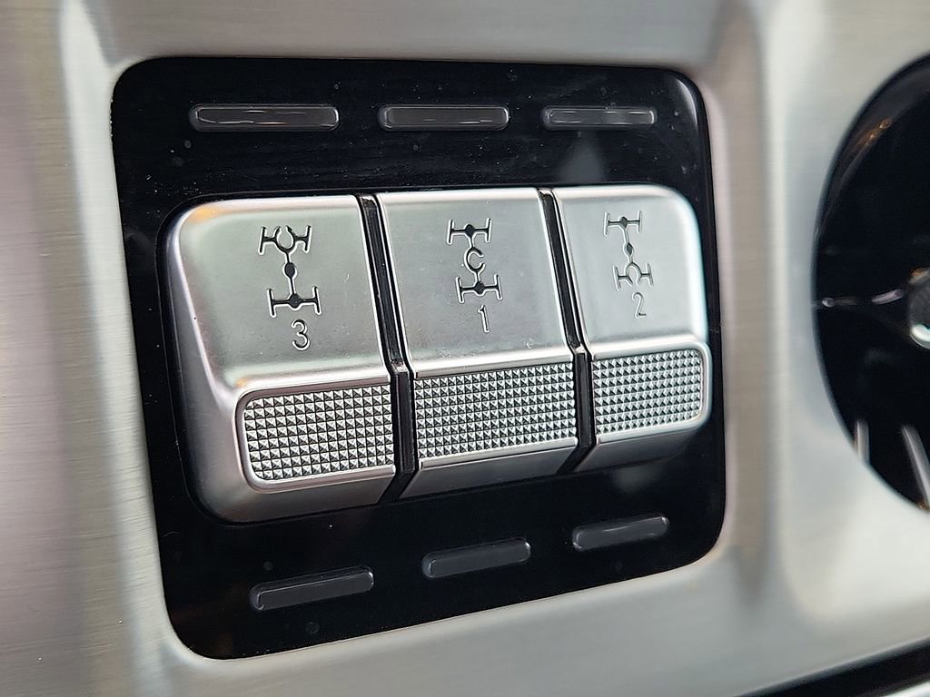 Used 2024 Mercedes-Benz G 550 image 22