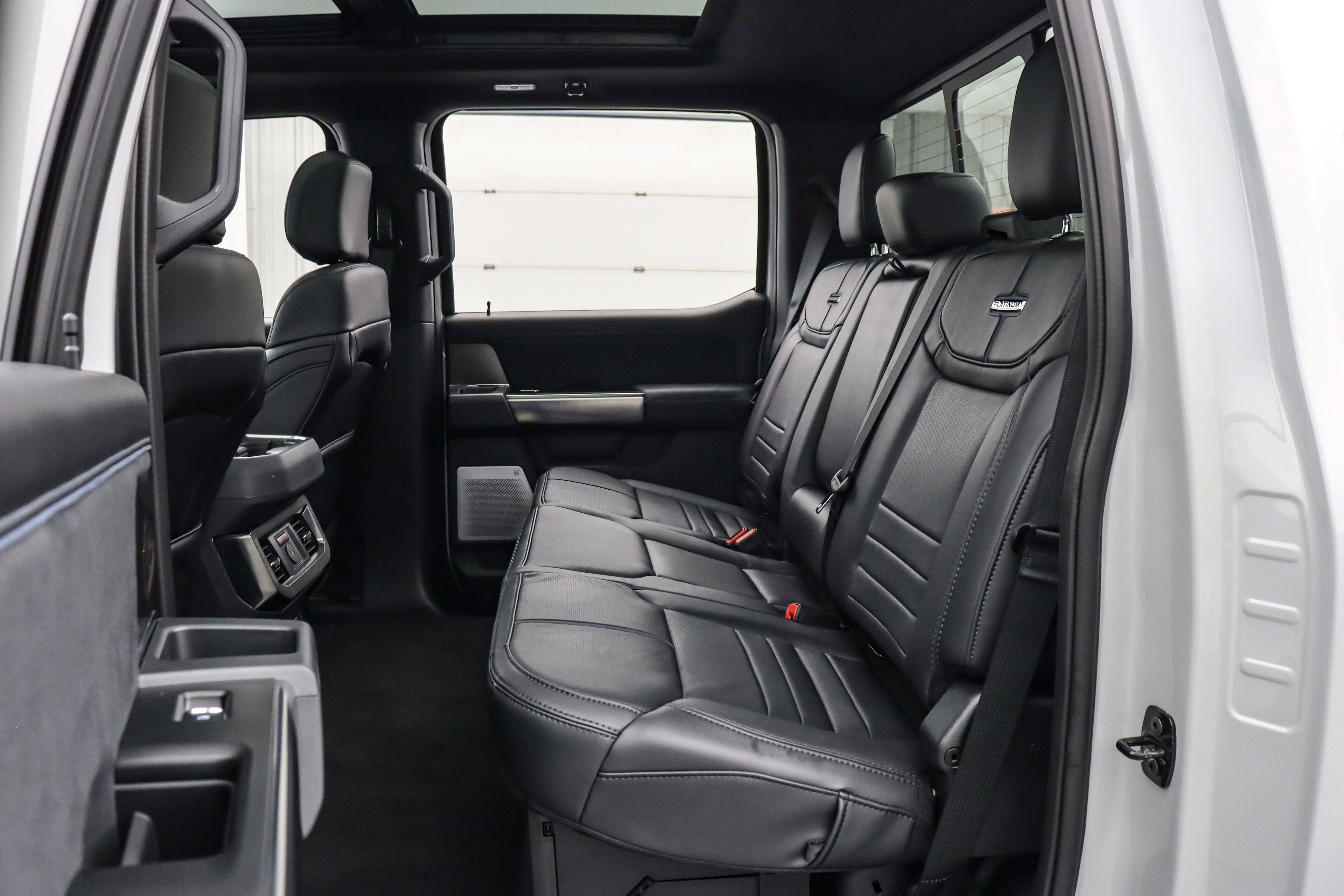 New 2026 Ford F250 Platinum w/ Tremor Off-Road Package image 22