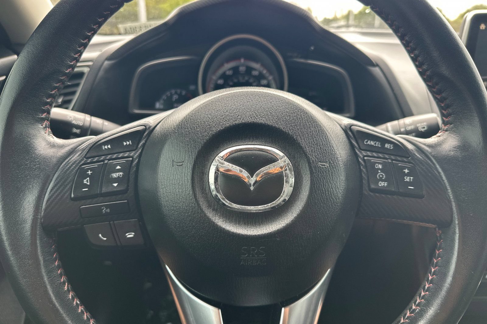 Used 2016 MAZDA MAZDA3 i Grand Touring FWD image 36