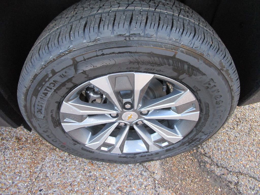 New 2026 Chevrolet Equinox LT w/ Convenience Package II image 10