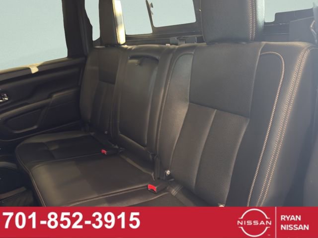 Certified 2019 Nissan Titan SL w/ Midnight Edition image 31