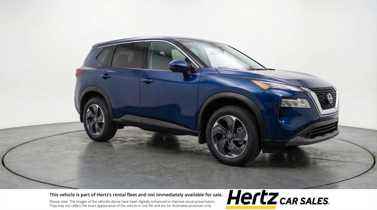 Used 2025 Nissan Rogue SV image 1