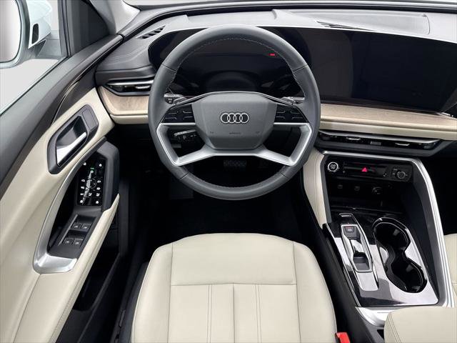 Used 2025 Audi Q5 Premium w/ Convenience Package AWD/4WD image 11