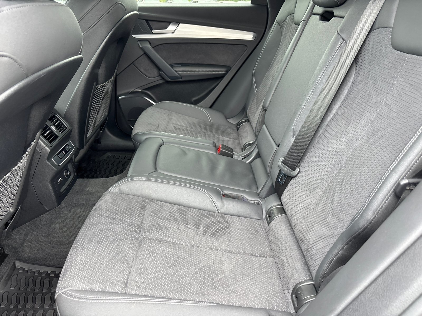 Used 2021 Audi SQ5 Premium Plus w/ Premium Plus Package AWD/4WD image 23