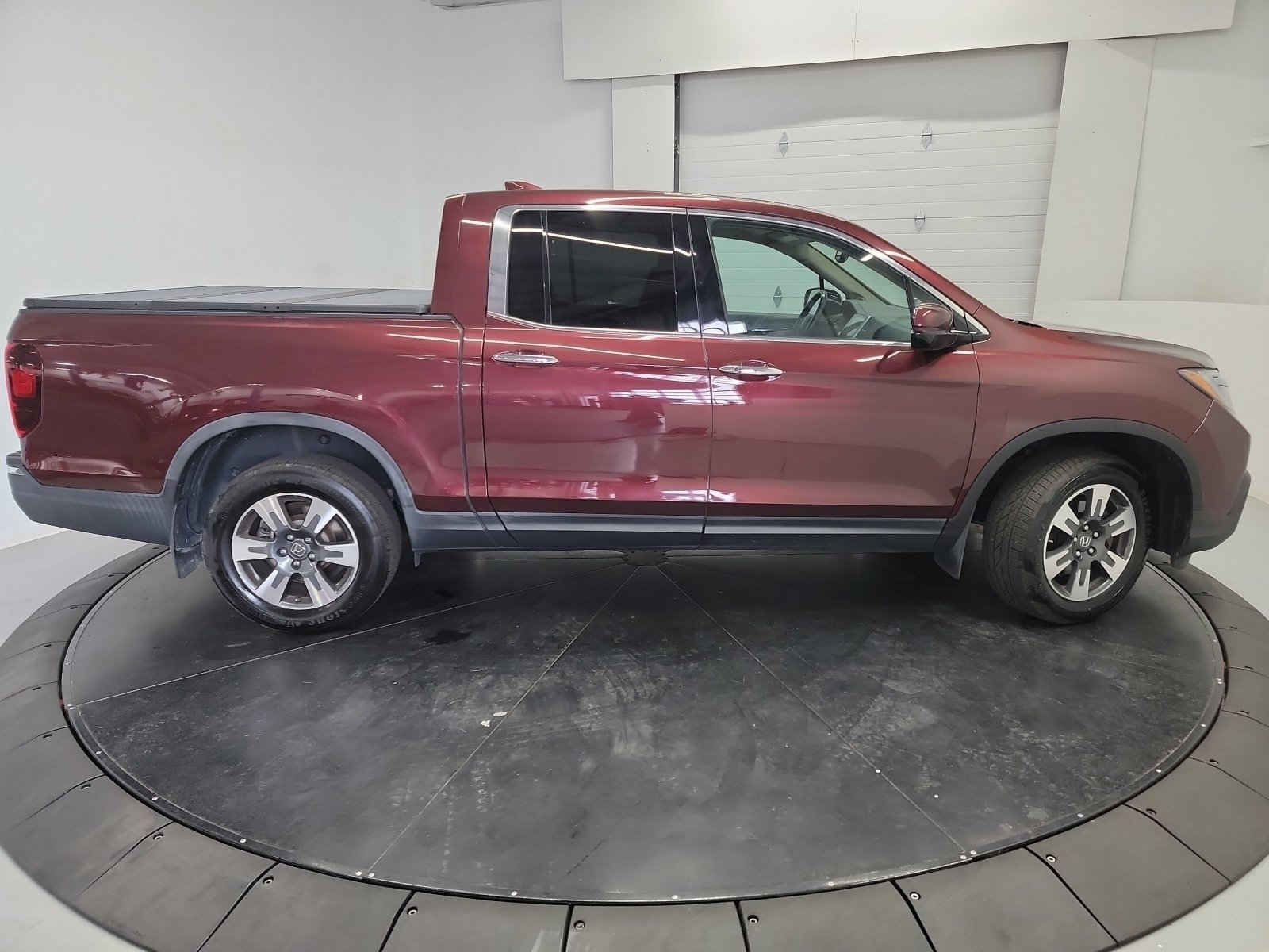Used 2019 Honda Ridgeline RTL-E image 11