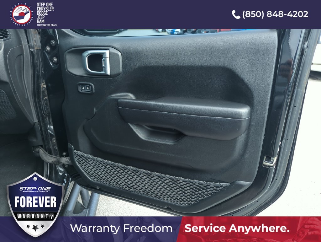 Used 2019 Jeep Wrangler Unlimited Sport S AWD/4WD image 30