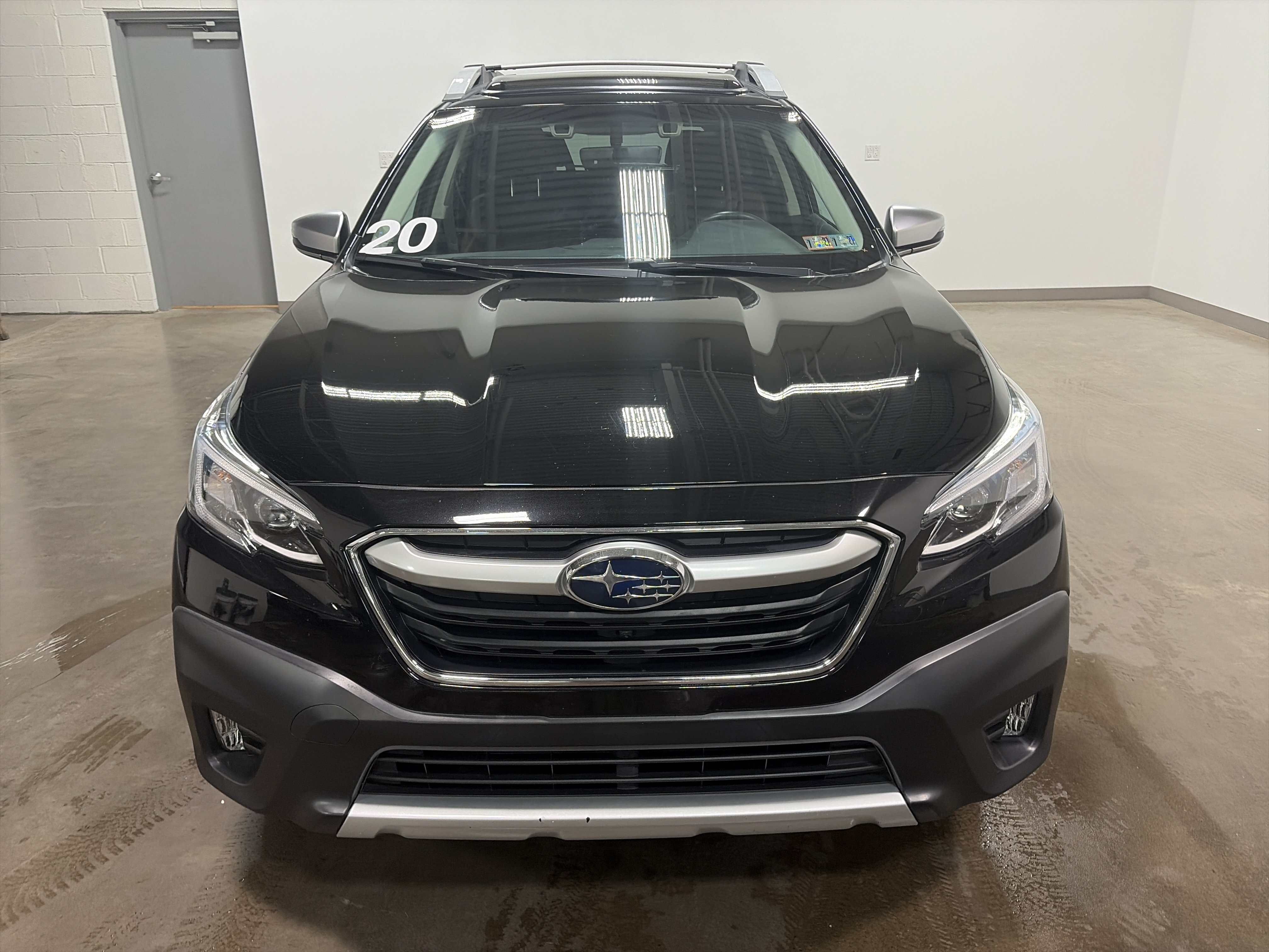 Used 2020 Subaru Outback Touring w/ Popular Package #2 AWD/4WD image 8