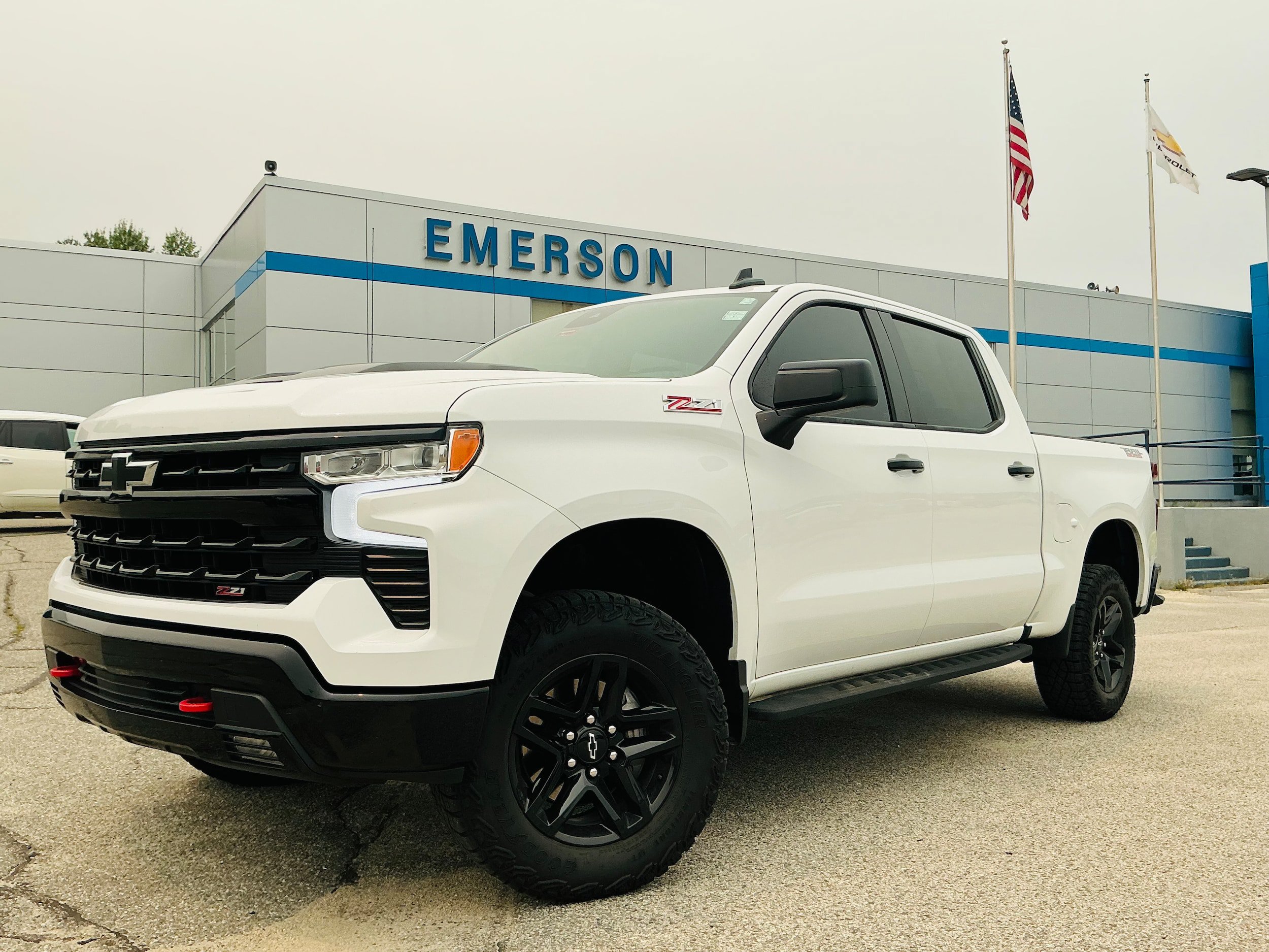 Certified 2024 Chevrolet Silverado 1500 LT Trail Boss AWD/4WD image 1