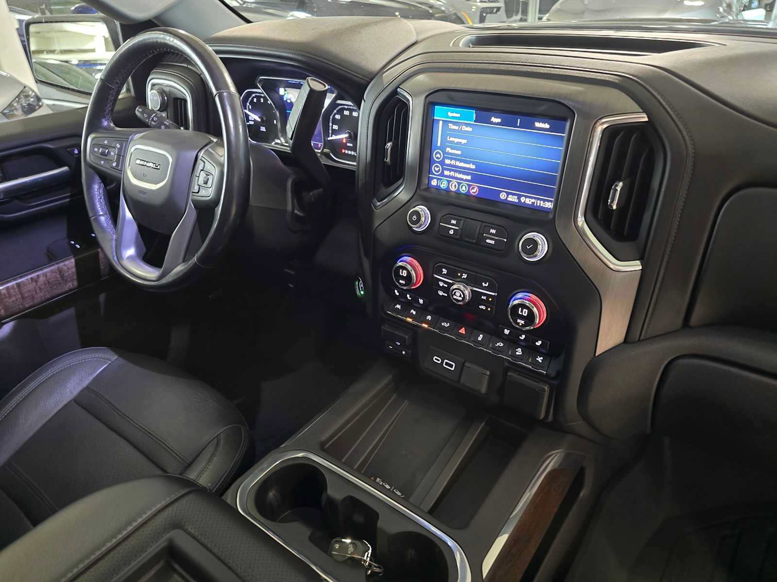 Used 2020 GMC Sierra 1500 Denali w/ Denali Ultimate Package AWD/4WD image 10