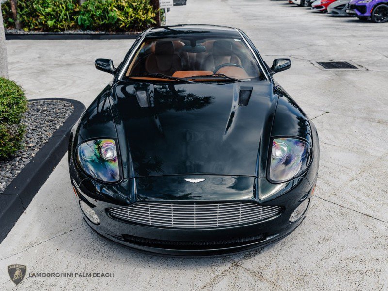 Used 2003 Aston Martin Vanquish RWD image 9