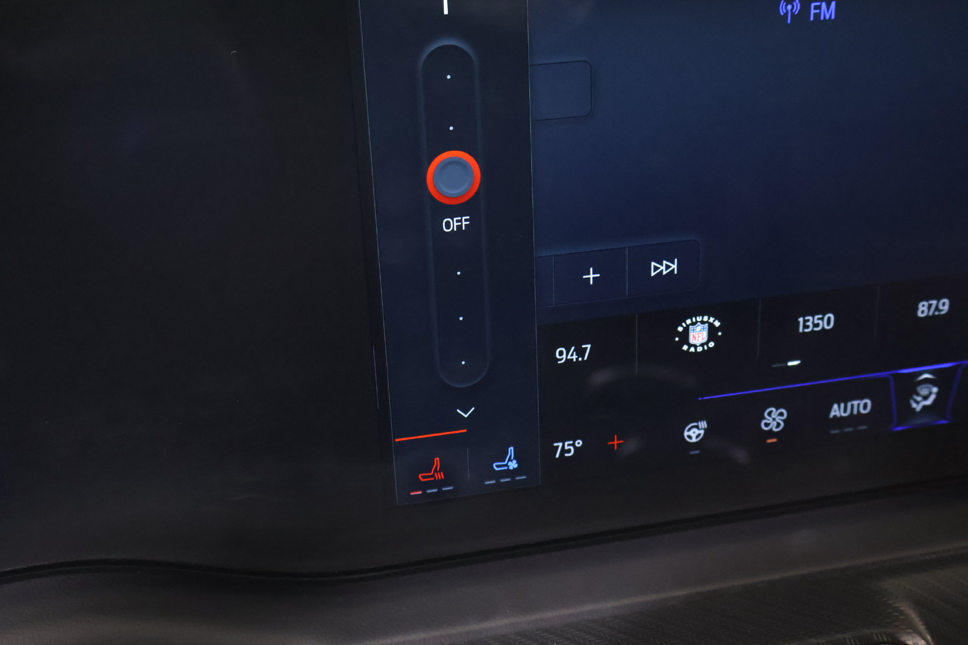 Used 2024 Ford Mustang GT Premium RWD image 7