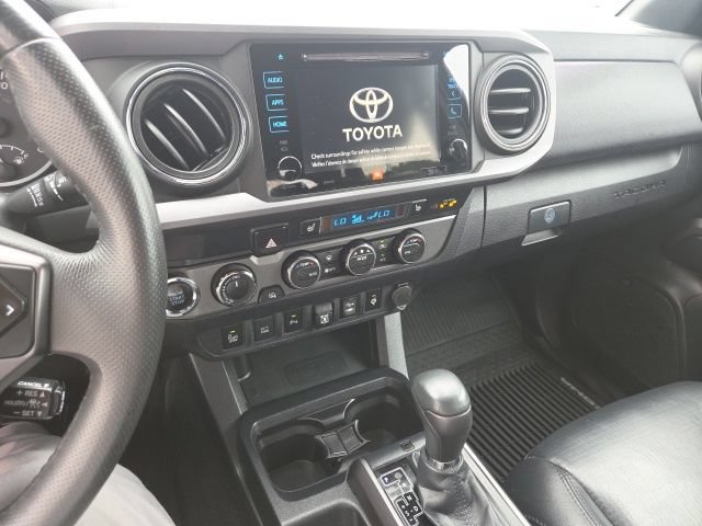 Used 2019 Toyota Tacoma TRD Off-Road AWD/4WD image 19