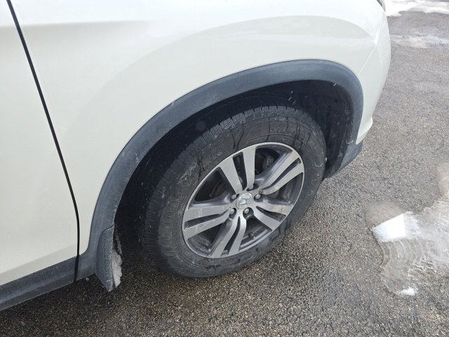 Used 2017 Honda Pilot EX image 13