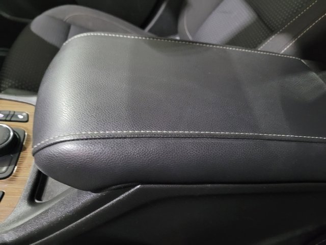 Used 2021 GMC Acadia SLE image 41