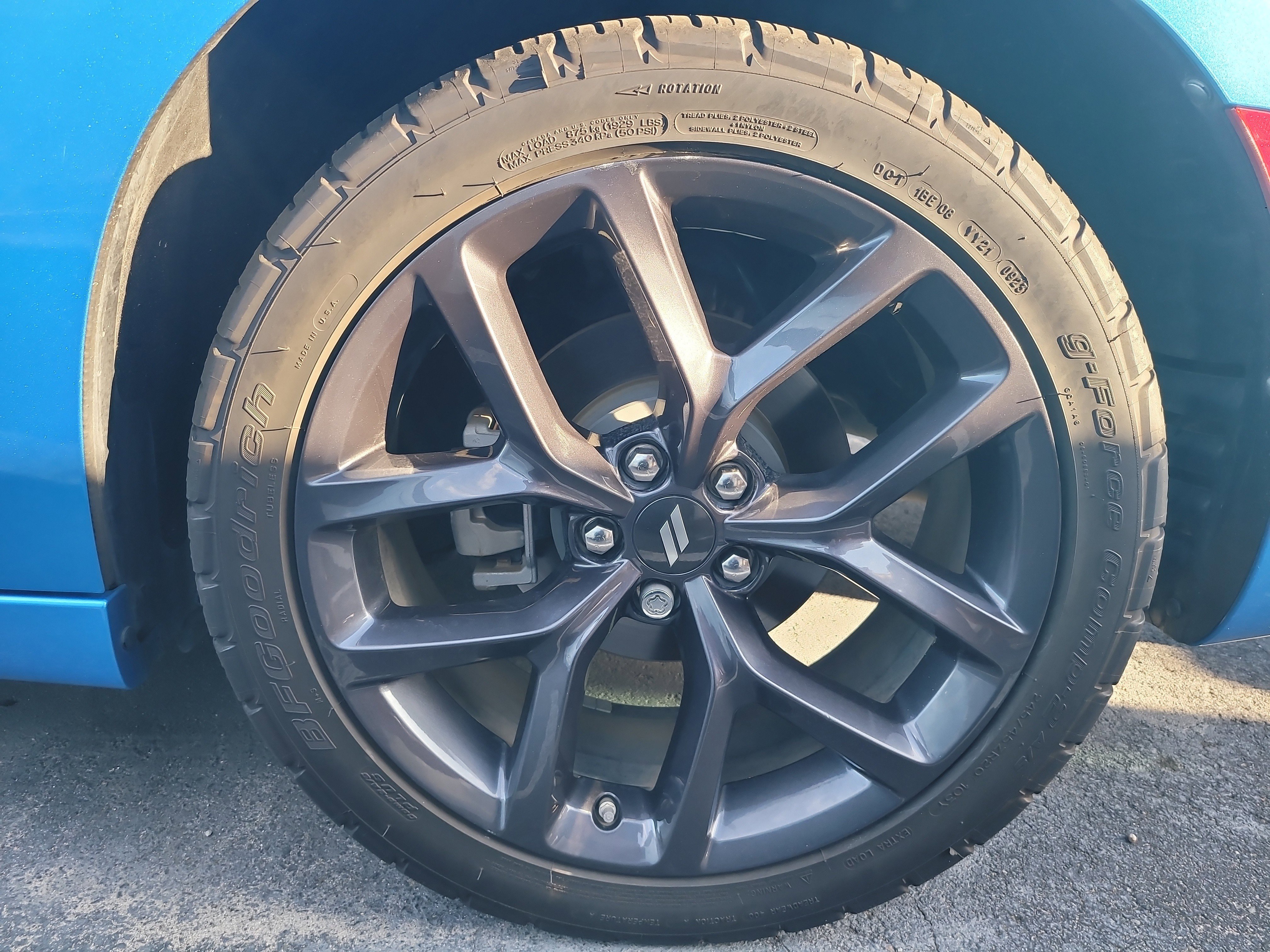 Used 2023 Dodge Charger SXT w/ Blacktop Package RWD image 8