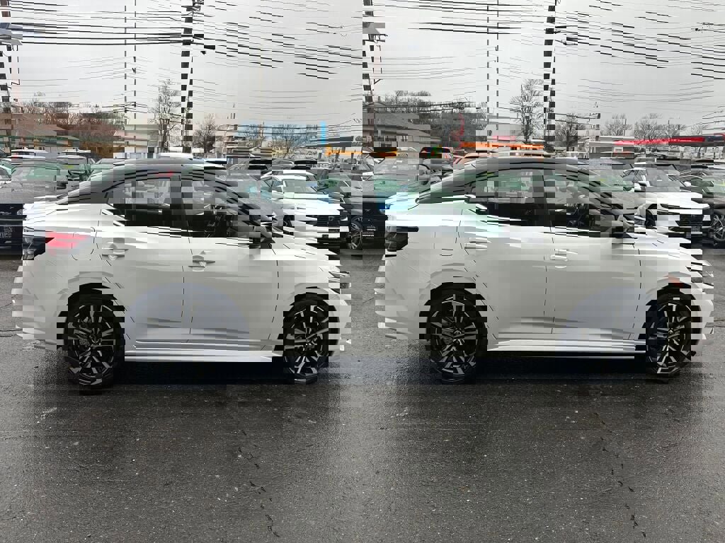 Used 2021 Nissan Sentra SR image 8