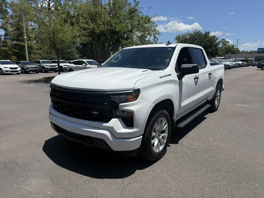 Used 2025 Chevrolet Silverado 1500 Custom