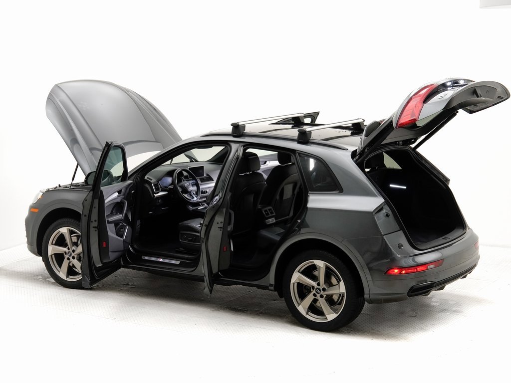 Used 2020 Audi Q5 2.0T Titanium Premium Plus w/ Premium Plus Package image 28