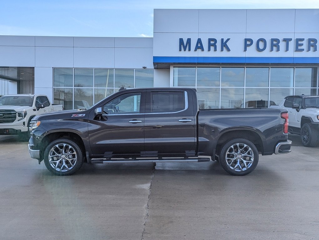 Used 2022 Chevrolet Silverado 1500 LTZ image 9