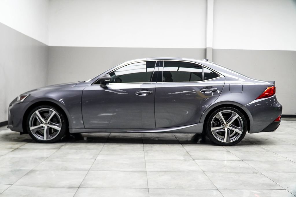 Used 2020 Lexus IS 300 w/ Premium Package image 9