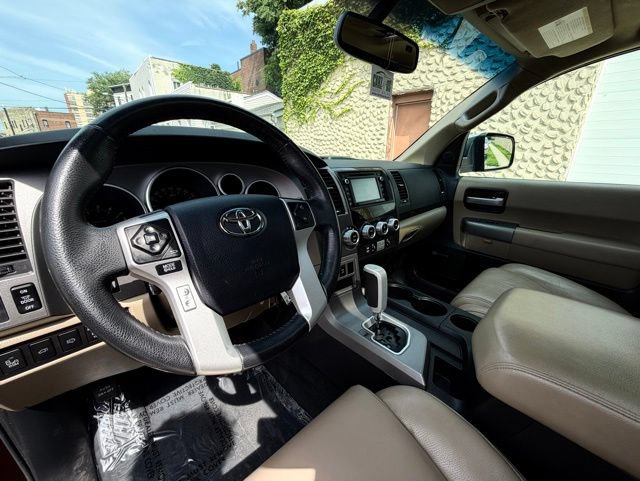 Used 2016 Toyota Sequoia Limited w/ Safety & Convenience Package AWD/4WD image 16