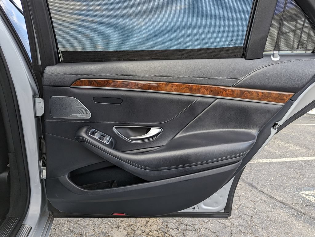 Used 2015 Mercedes-Benz S 550 4MATIC Sedan image 40