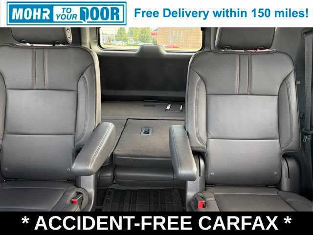 Used 2024 Chevrolet Tahoe RST w/ Luxury Package AWD/4WD image 36