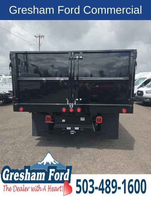 New 2026 Ford F550 4x4 Crew Cab image 7