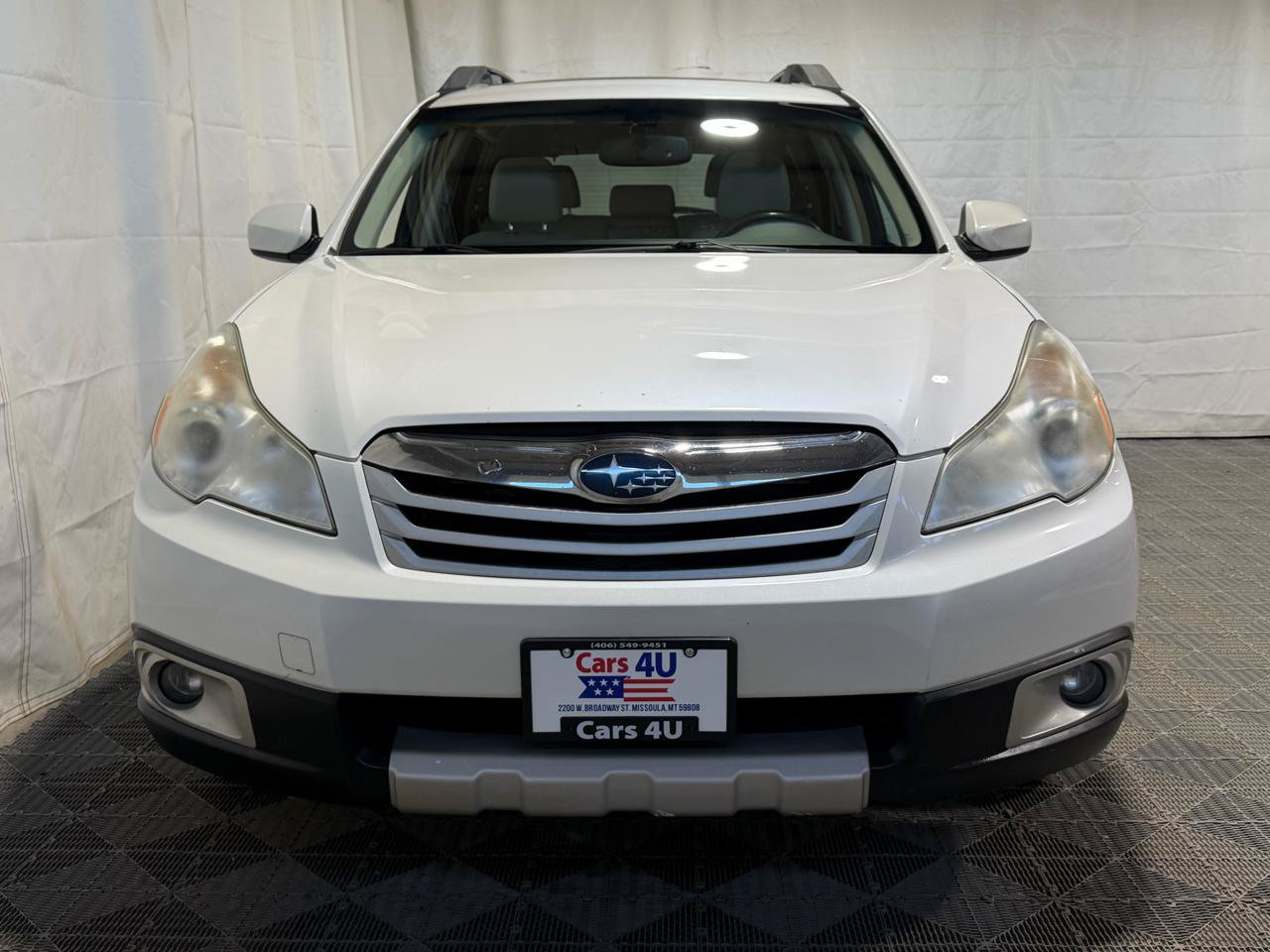 Used 2012 Subaru Outback 2.5i Limited w/ Moonroof Pkg AWD/4WD image 3