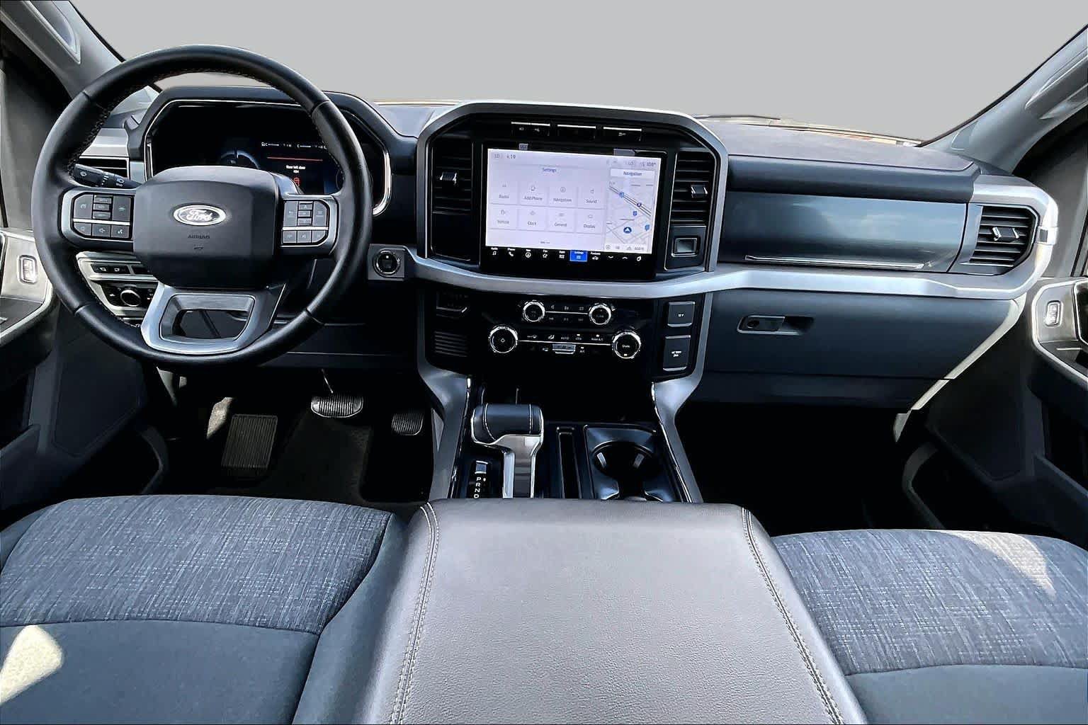 Used 2023 Ford F150 Lightning XLT AWD/4WD image 15