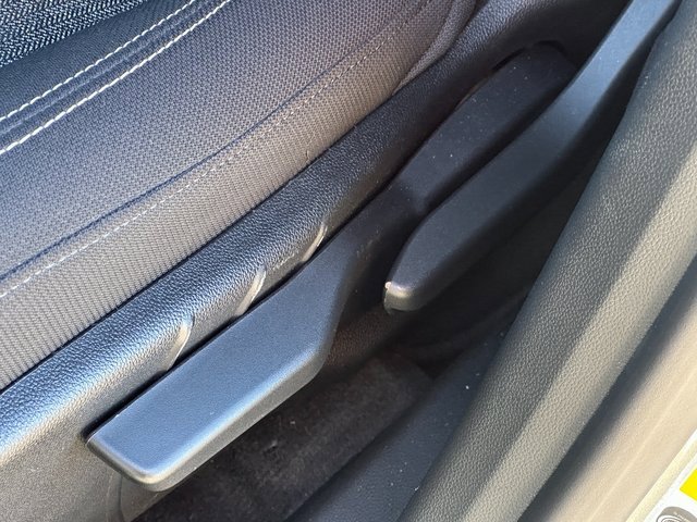 New 2025 GMC Terrain Elevation image 17