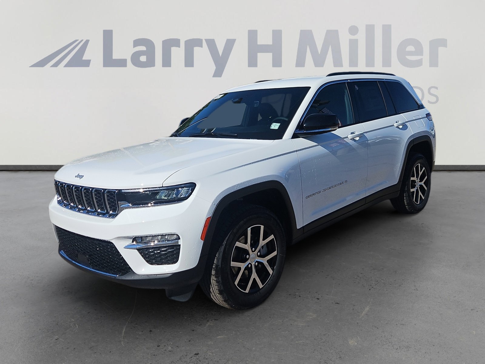 New 2025 Jeep Grand Cherokee Limited w/ Trailer Tow Package