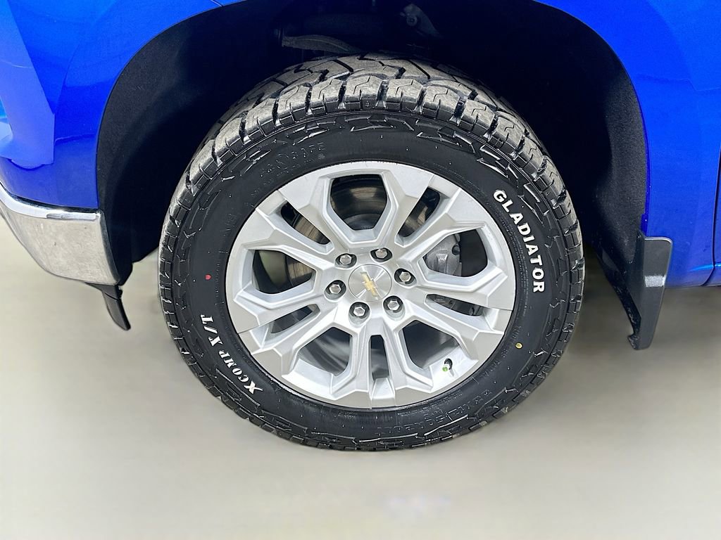 Used 2023 Chevrolet Silverado 1500 LTZ AWD/4WD image 8