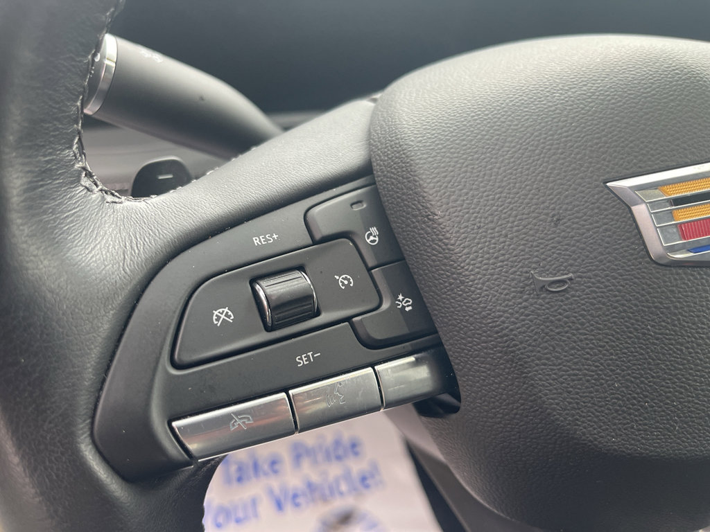 Used 2025 Cadillac XT4 Premium Luxury image 19