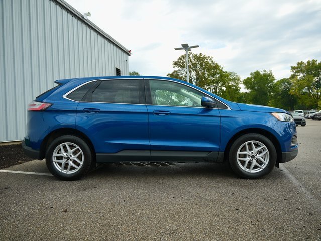 Used 2024 Ford Edge SEL image 7