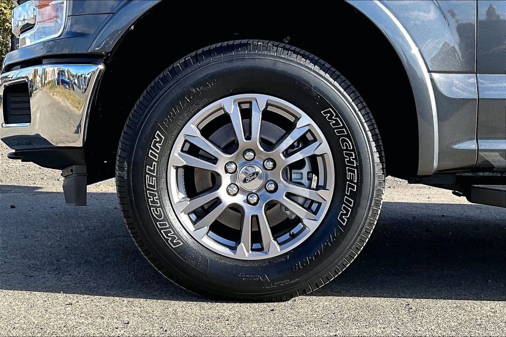 Used 2020 Ford F150 Lariat w/ Equipment Group 501A Mid AWD/4WD image 12