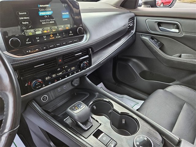 Used 2021 Nissan Rogue SL w/ Premium Package image 20