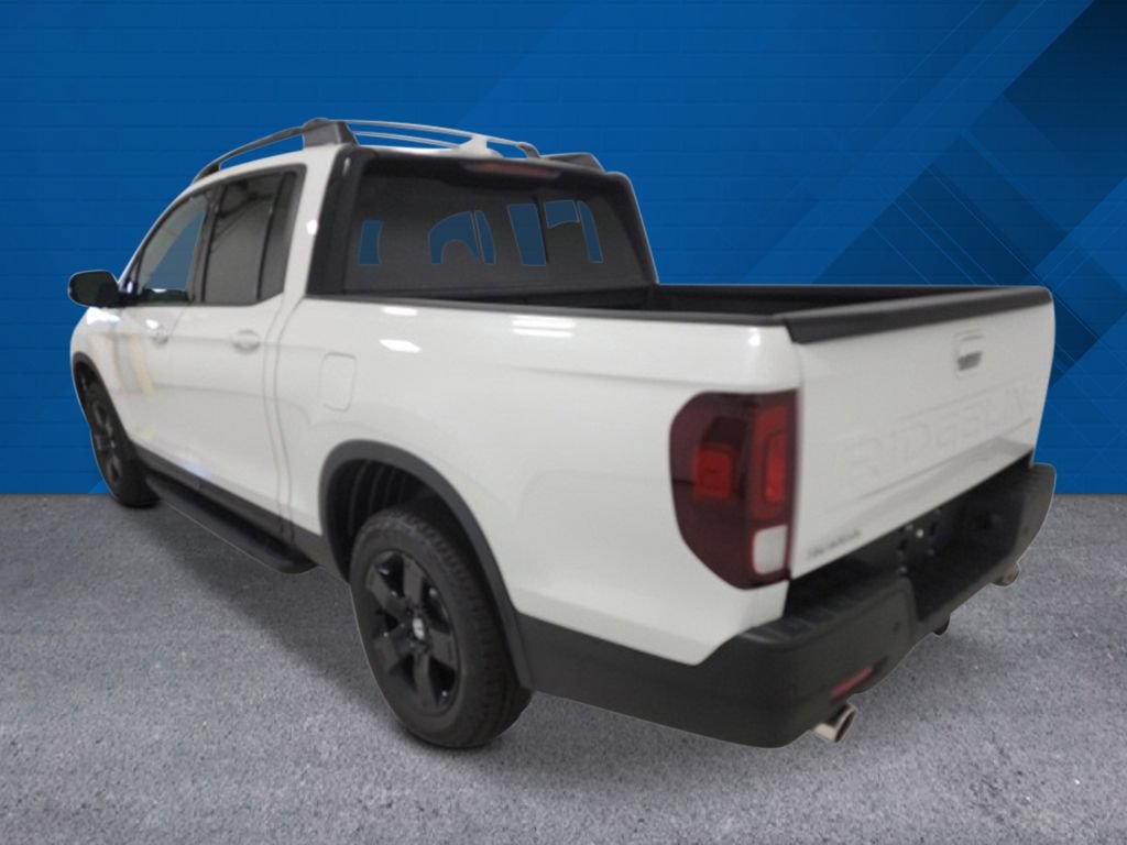 New 2026 Honda Ridgeline Black Edition image 4